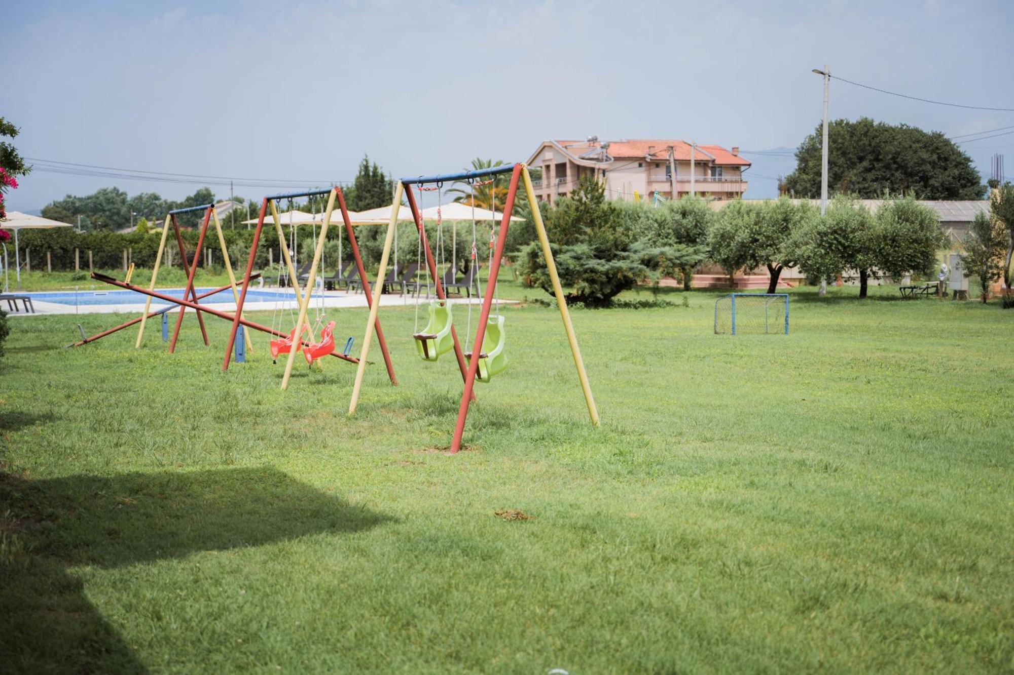 Apartments Rudaj 울친 외부 사진