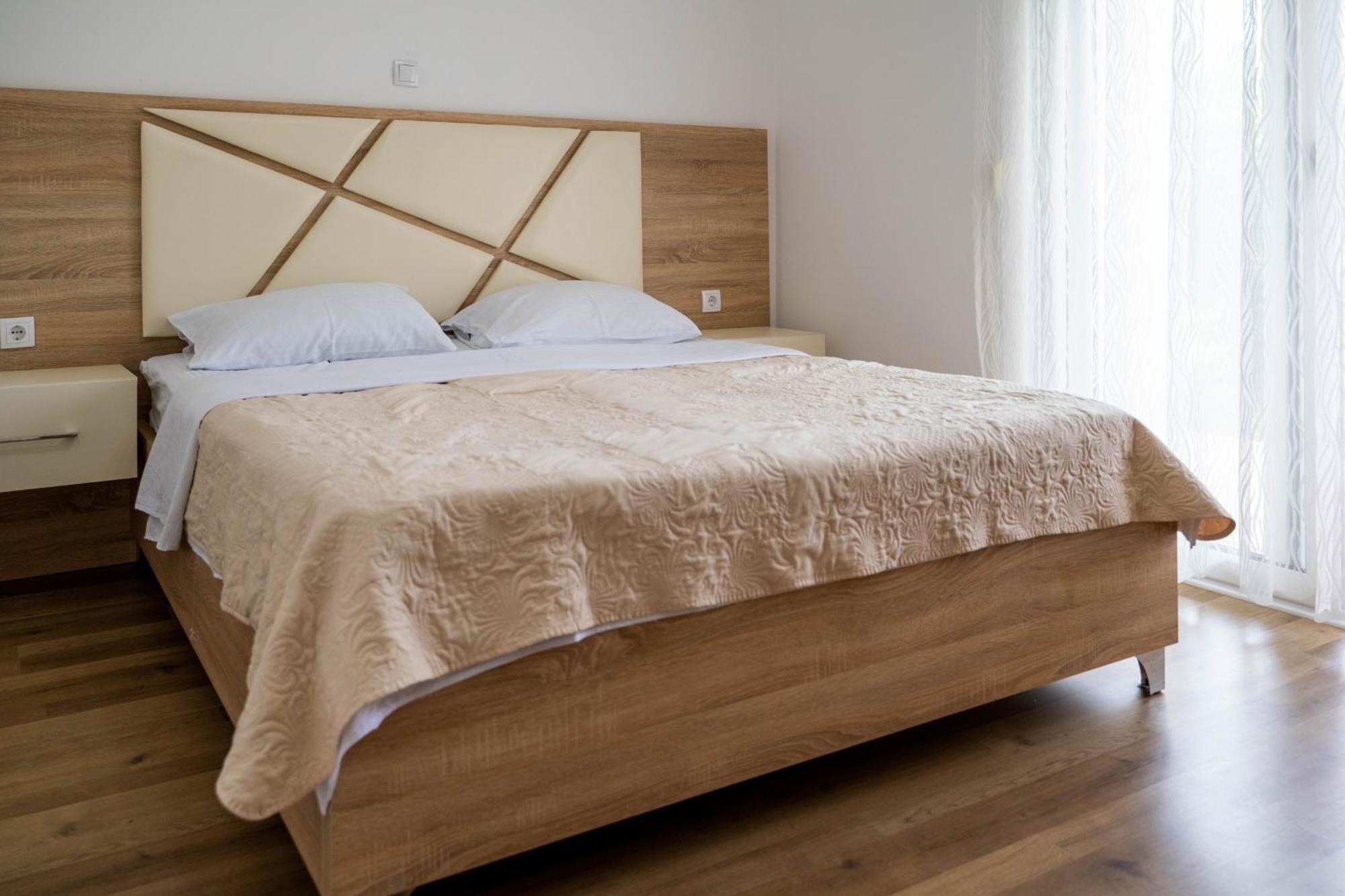 Apartments Rudaj 울친 외부 사진
