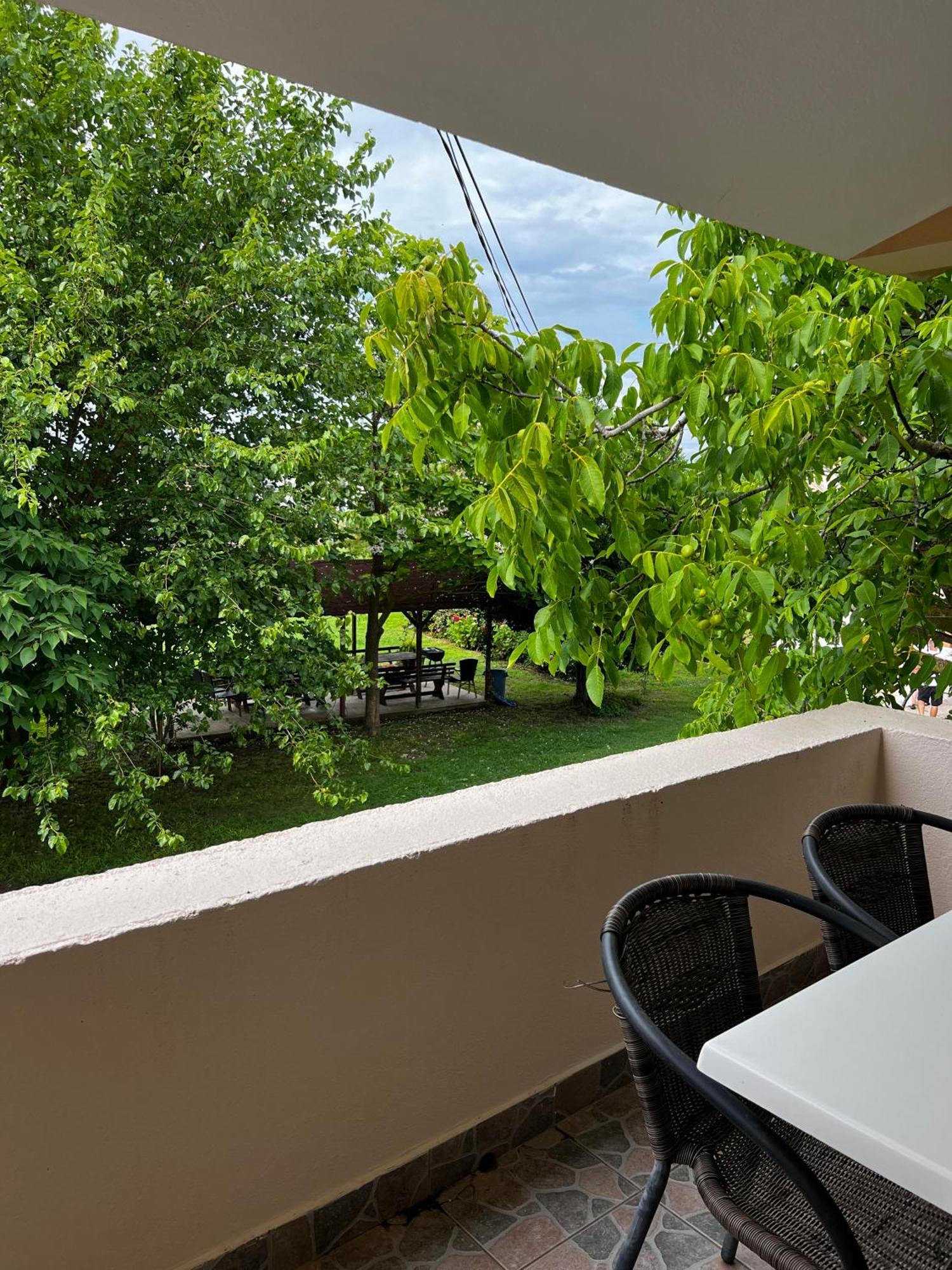 Apartments Rudaj 울친 외부 사진
